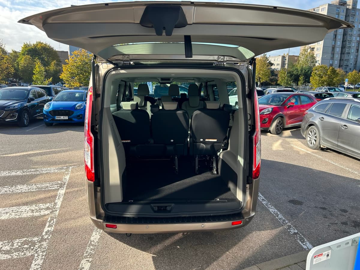 Ford Tourneo Custom 2023 bagazine