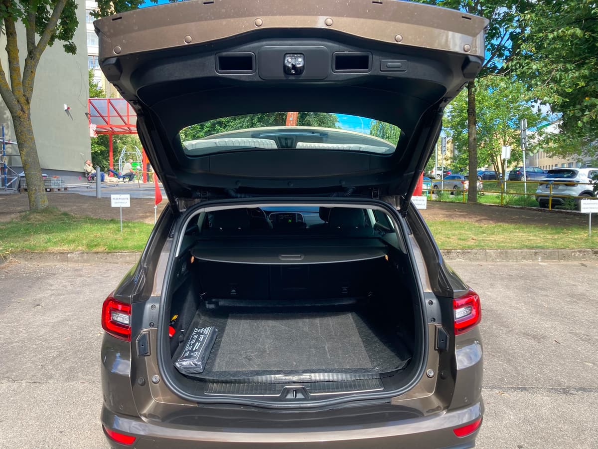 Renault Talisman bagazine